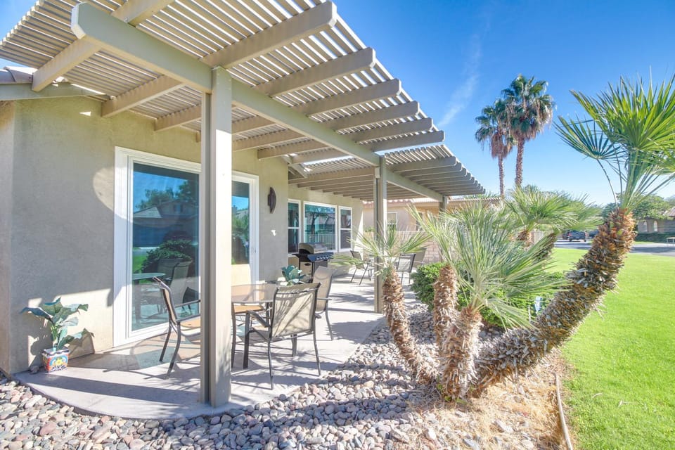 2 Mi to Coachella: Indio Home w/ Outdoor Oasis House in Indio