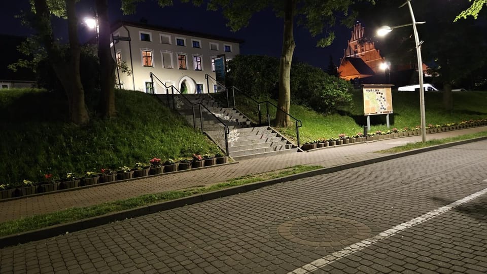 Night, Neighbourhood, Street view