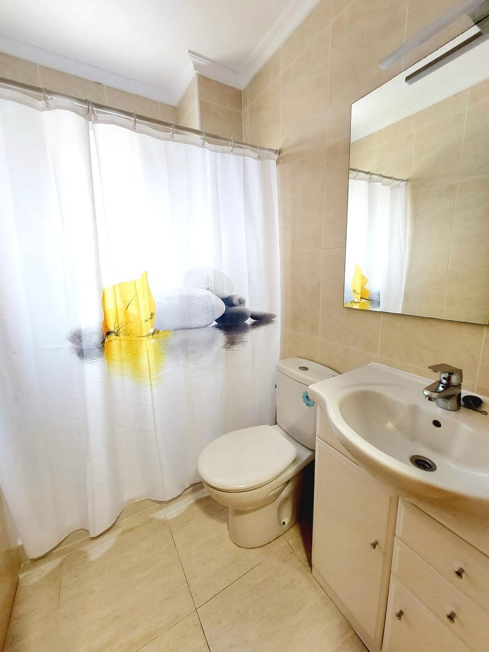 Sunny Torremar Apartment in Torrevieja
