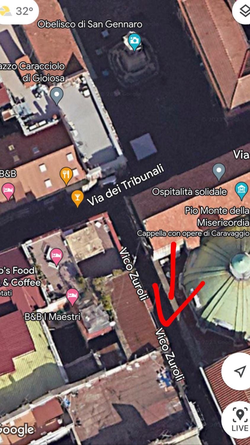 Vista Cattedrale House in Naples