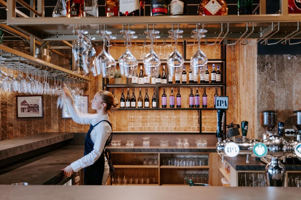 Restaurant/places to eat