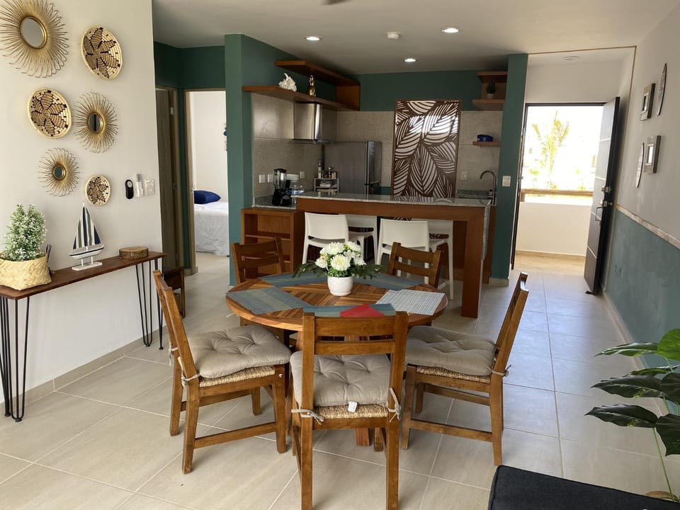Kitchen or kitchenette, Living room
