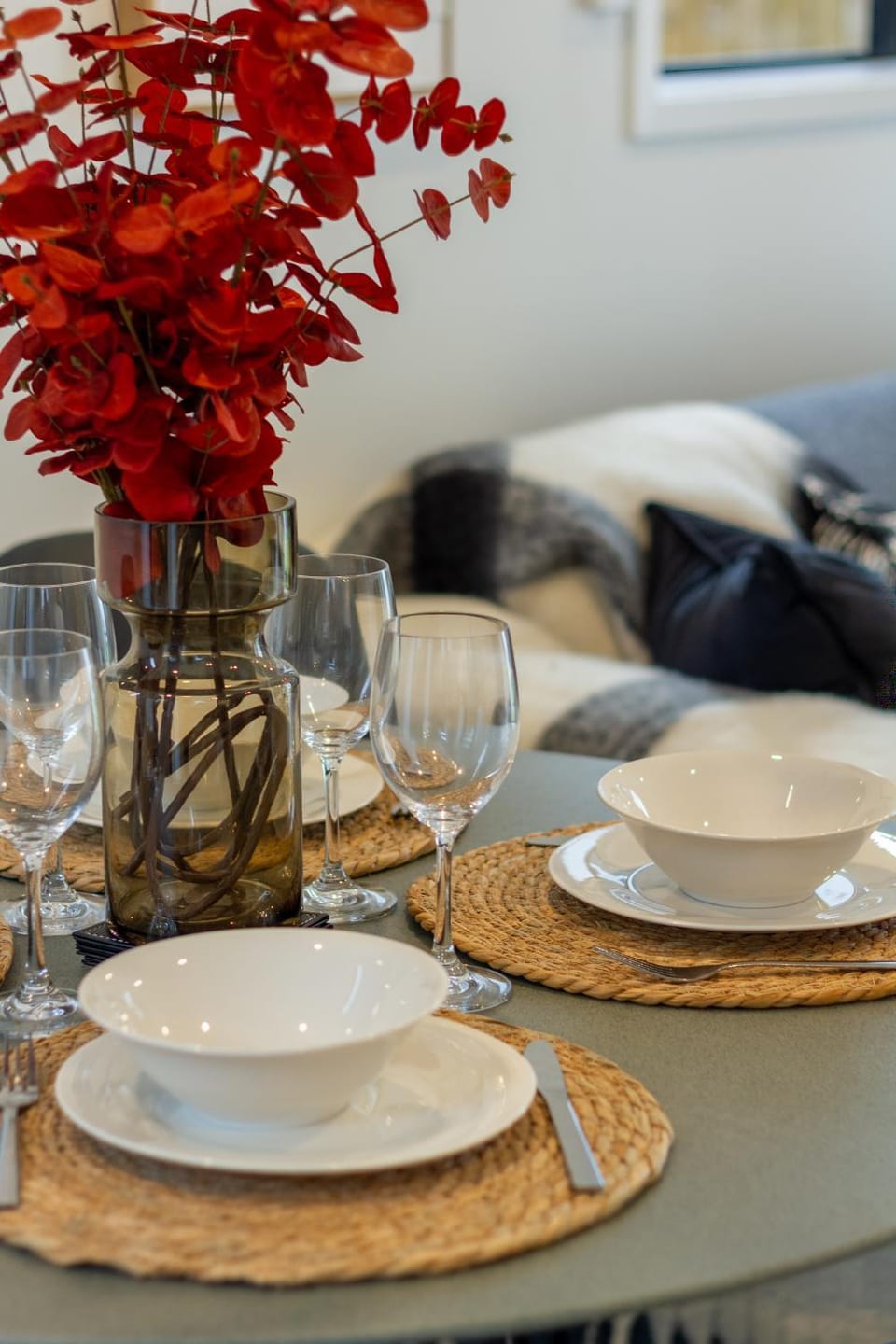 Living room, Decorative detail, Seating area, Dining area