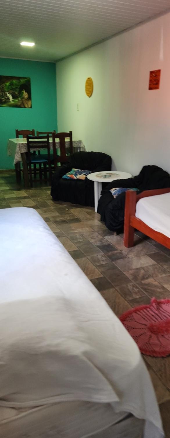 Bed, Living room