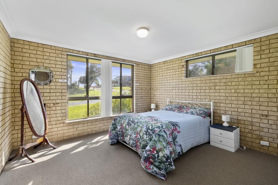 Ocean Drift House in Woolgoolga