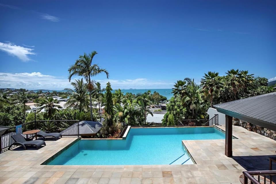 Airlie Horizon Inn in Airlie Beach