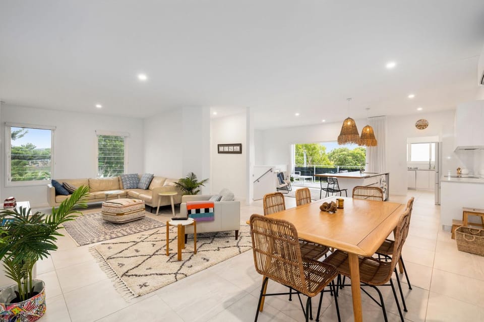 Sun Crest House in Woolgoolga