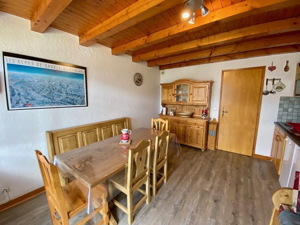 Appartement 4 pers, proche station, balcon ouest, parking couvert - Crest-Voland - FR-1-733-73 Apartment in Haute-Savoie