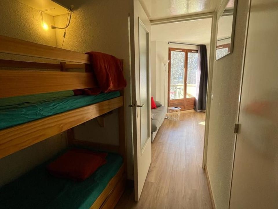Studio rénové avec balcon, proche télécabine, 4 pers - FR-1-165A-177 Cabin in Uvernet-Fours