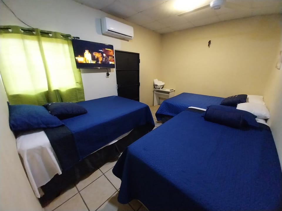 Hostal San José Bed and Breakfast in El Salvador