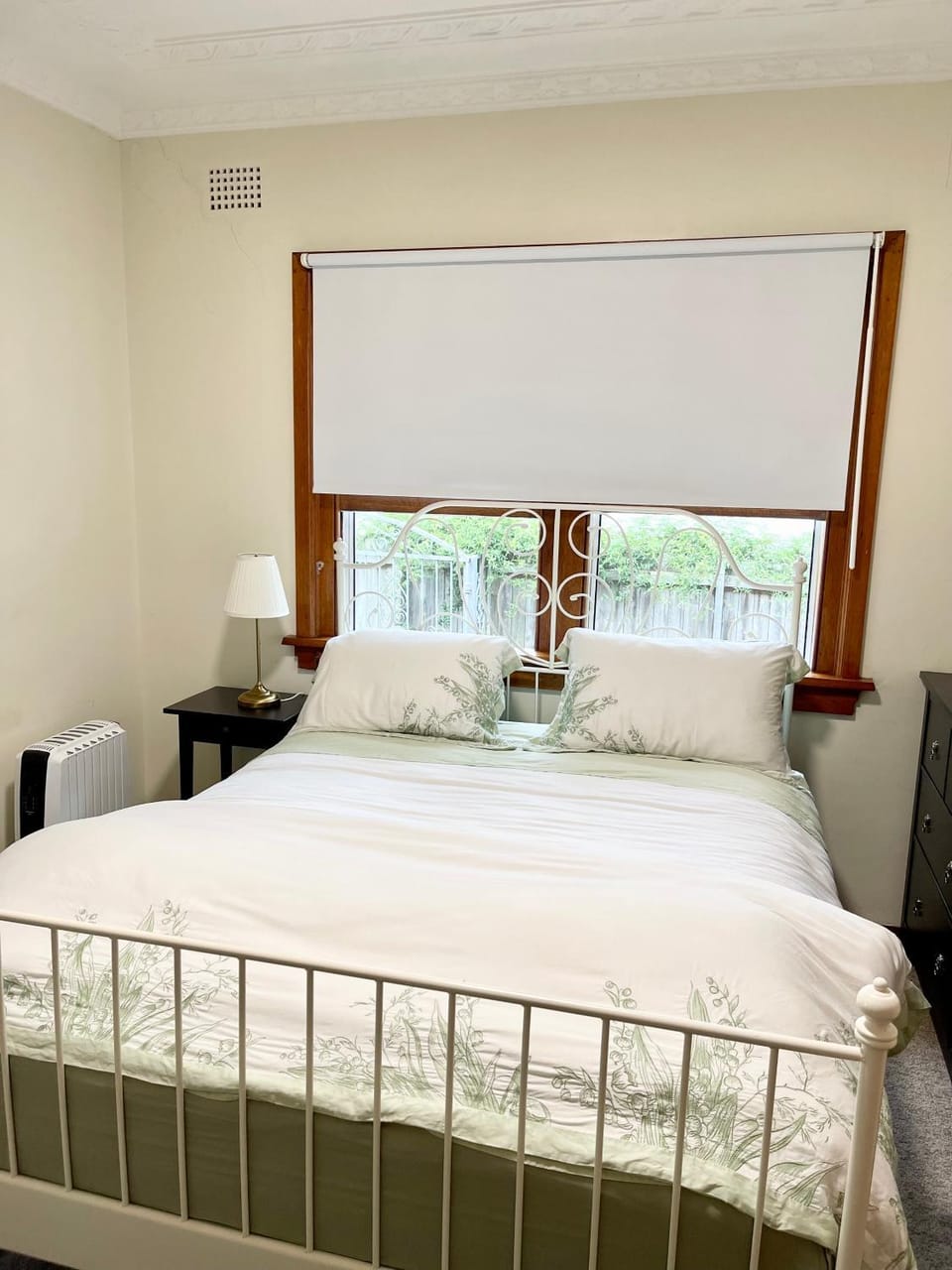 Private Bath Ensuite Room Eastwood/MQ Uni park Vacation rental in Sydney