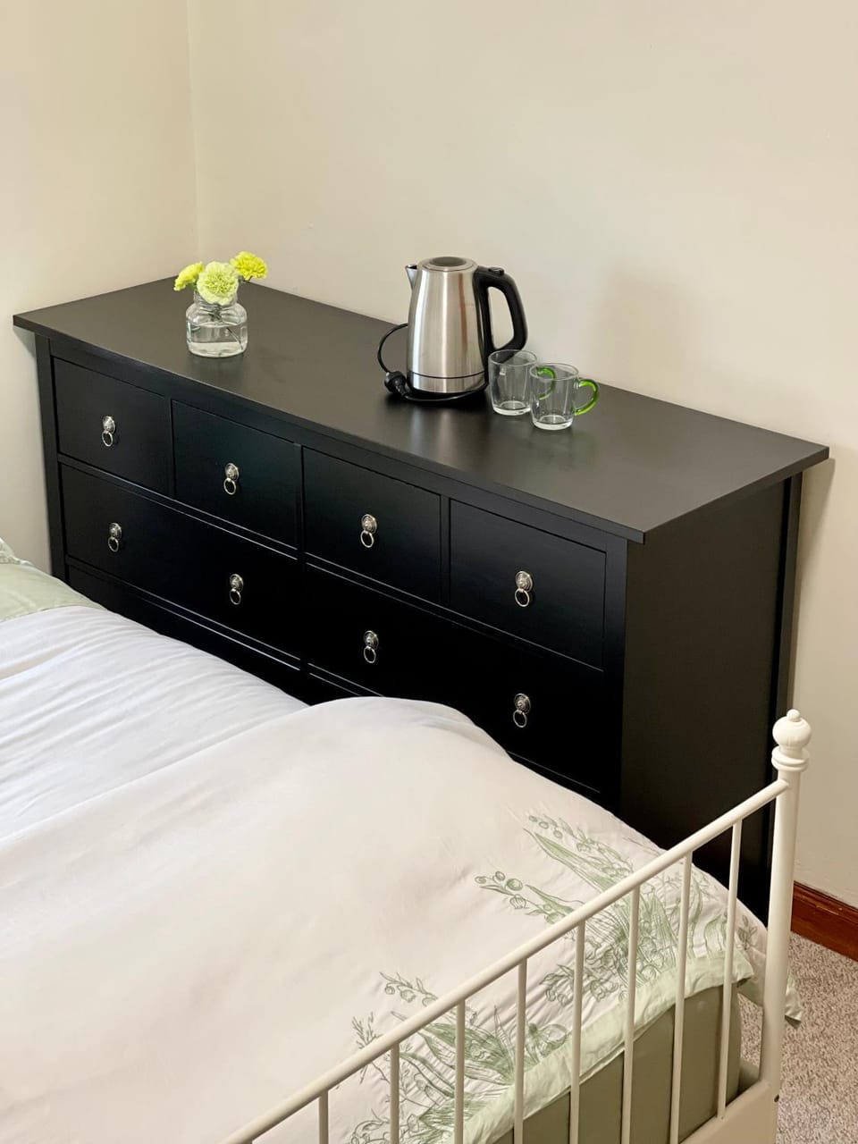 Private Bath Ensuite Room Eastwood/MQ Uni park Vacation rental in Sydney