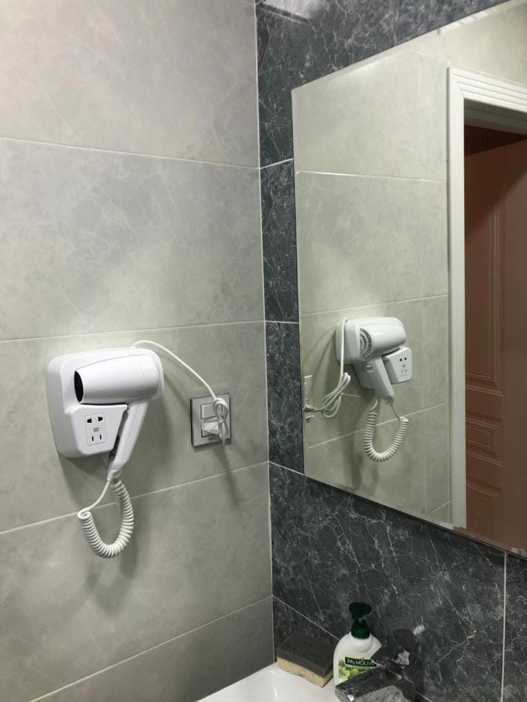 Bathroom, heating