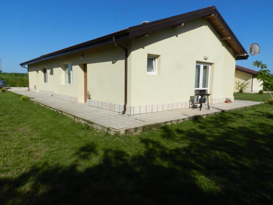 Villa Campo House in Dobrich Province, Bulgaria