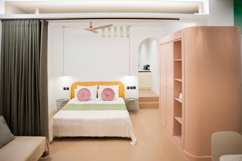 Bed, Bedroom, wardrobe