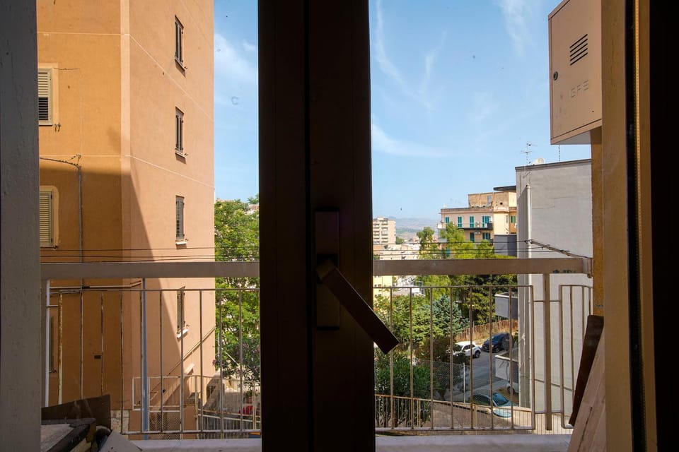 Day, Balcony/Terrace, City view