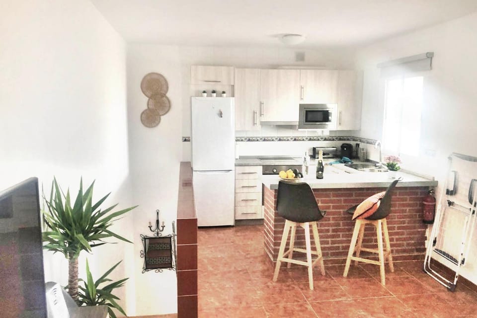 Kitchen or kitchenette, oven