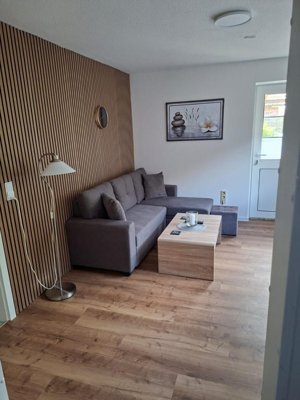 Pension Lotsenhaus Apartment in Krummhörn