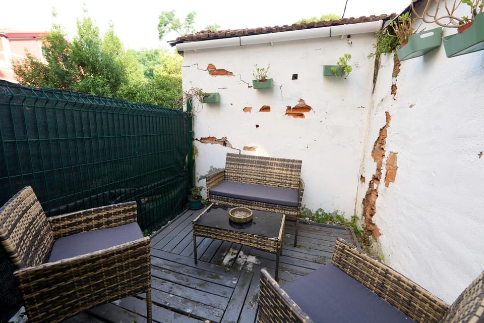 Inner courtyard view