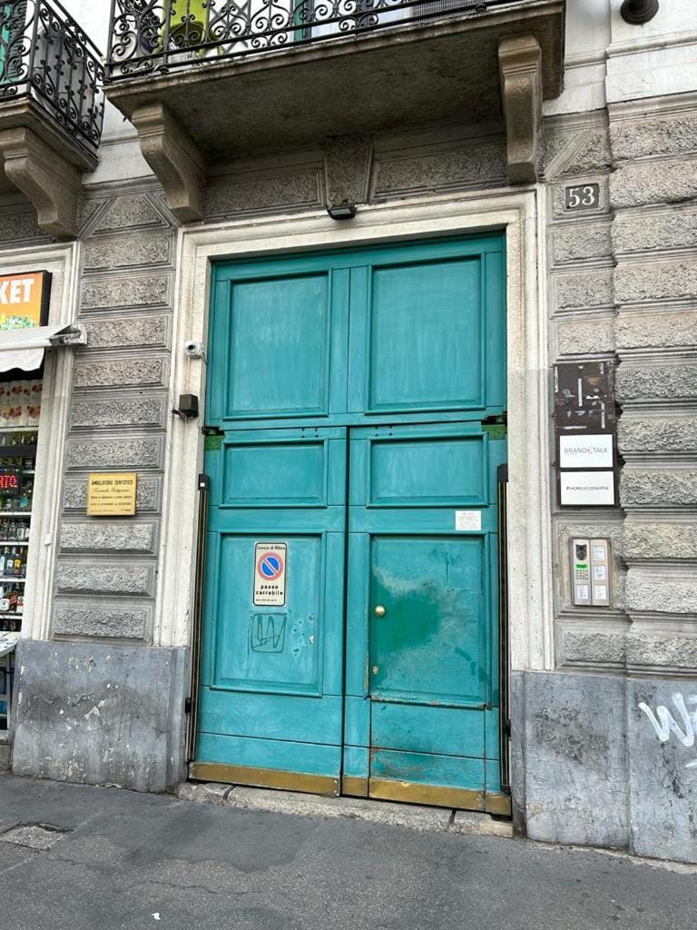 Property building, Facade/entrance