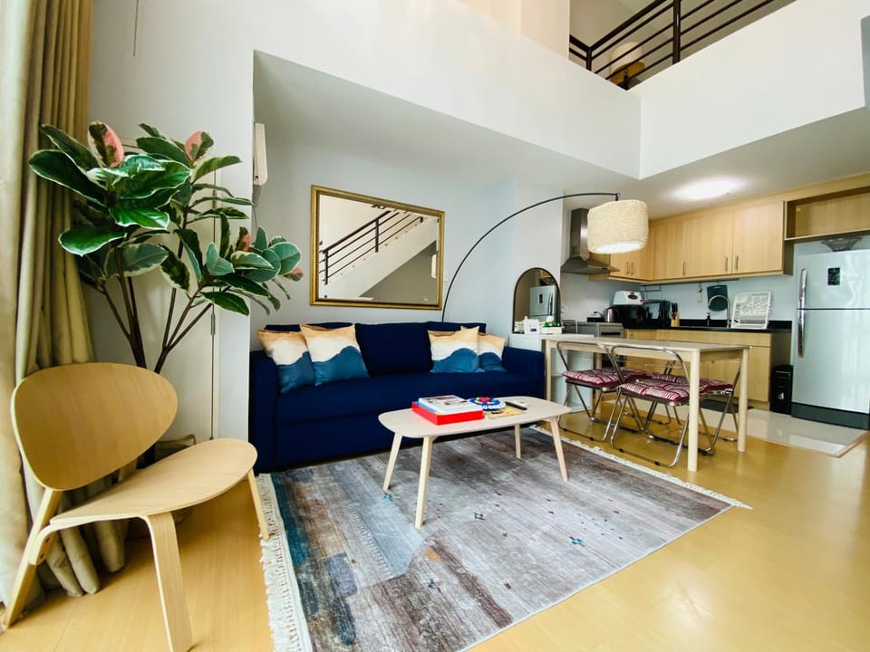 Kitchen or kitchenette, Living room, Seating area, Dining area, minibar, pet friendly, stove