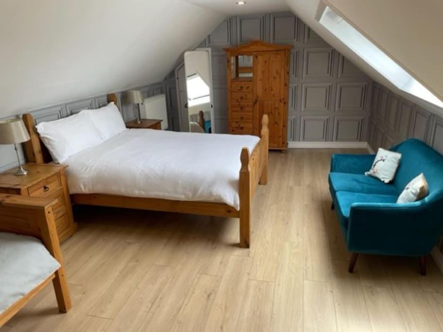 Newhall Cottage House in Scotland