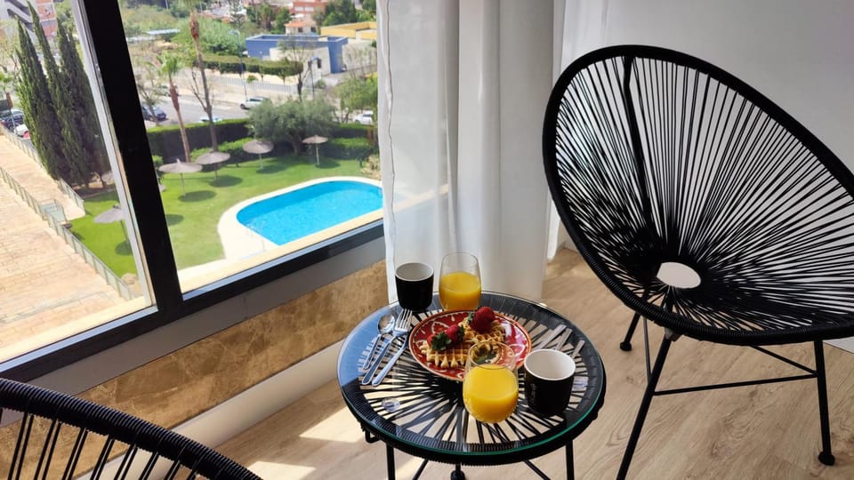 View (from property/room), Balcony/Terrace, Pool view