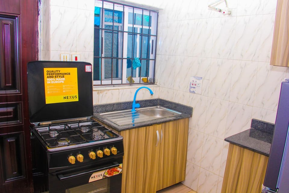 GREAT Luxury 2bedroom Duplex Apartment-FREE WIFI- -24hrs light- in Stadium Road -N80,000 Apartment in Nigeria
