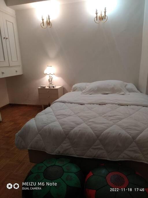 Central studio apartment next to Plaka Apartment in Plaka