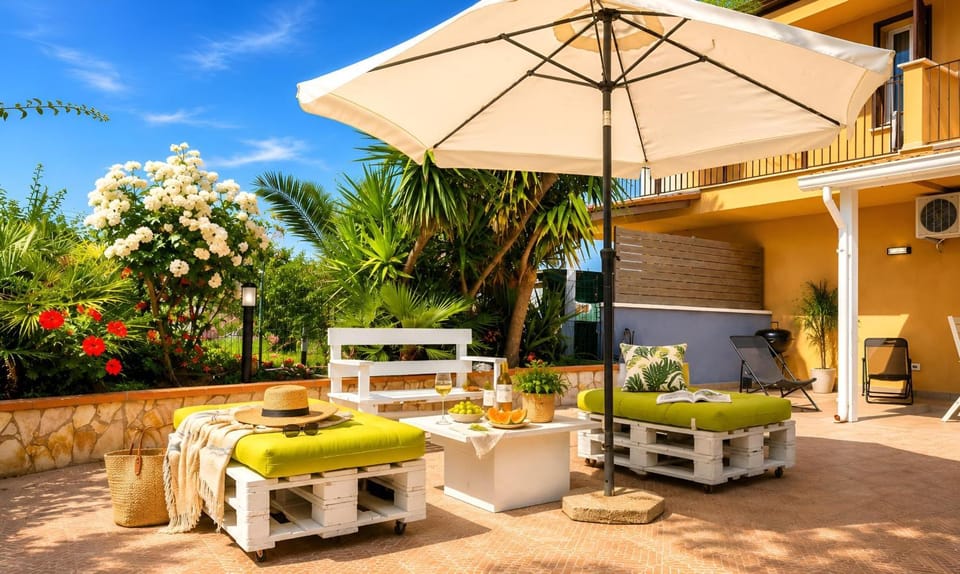 Patio, Garden, Garden view