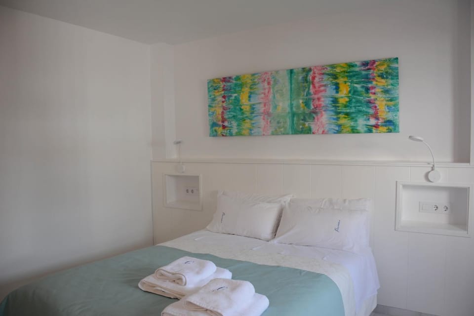 Living room, Bedroom