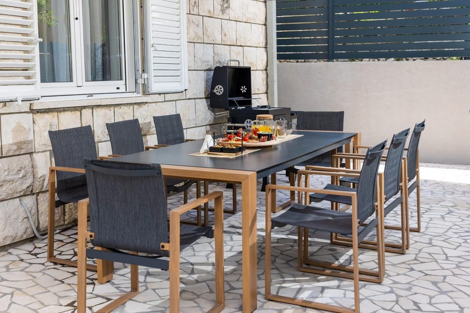 BBQ facilities, Balcony/Terrace