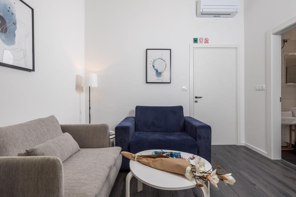 Living room, air conditioner