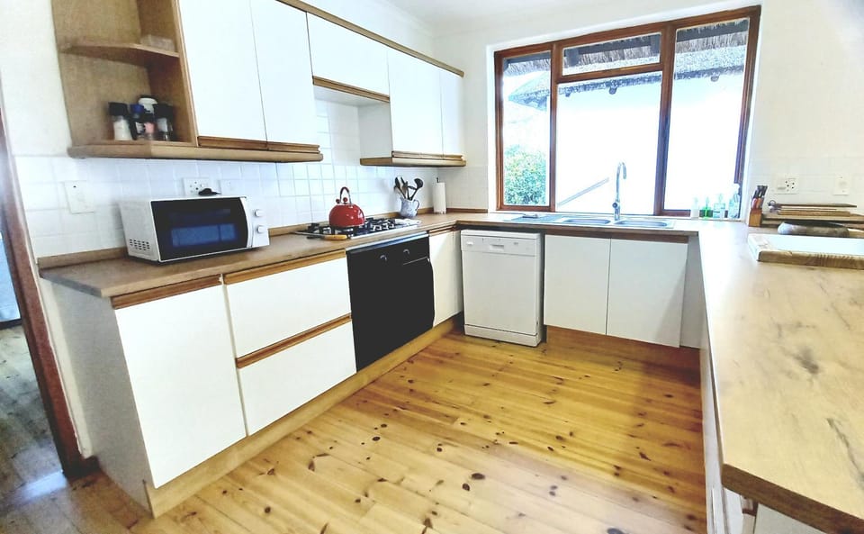 Grotto Cottage House in Hermanus