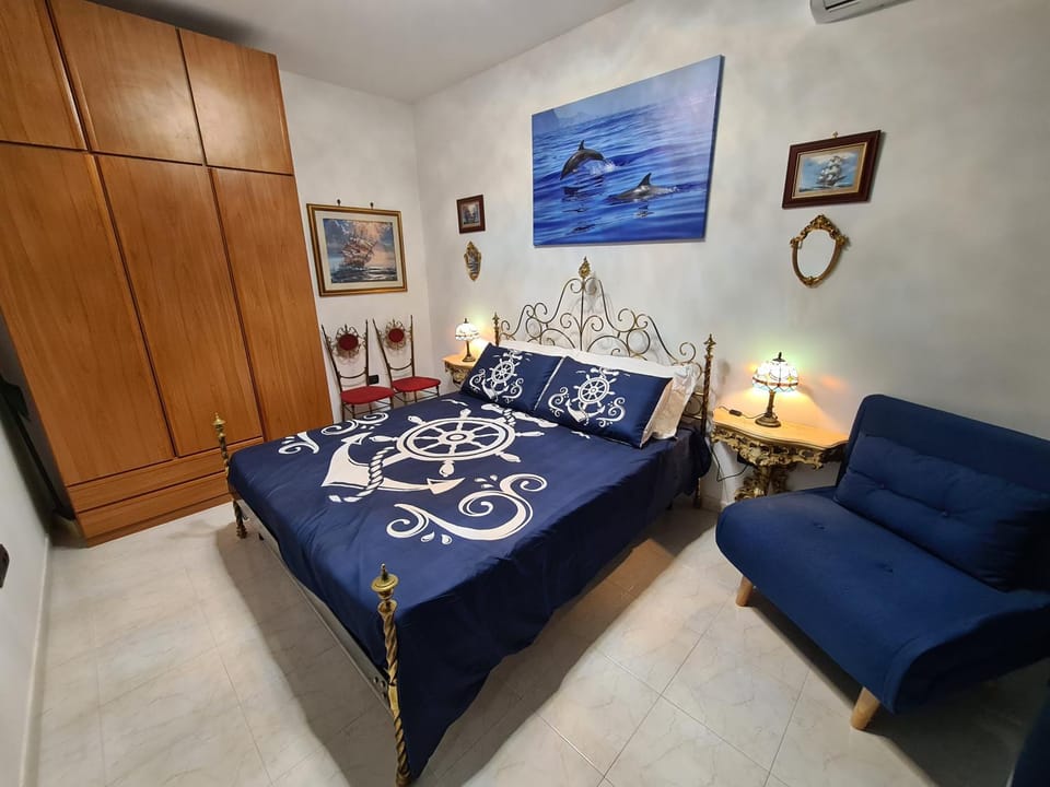 Bed, Photo of the whole room, furniture, wardrobe