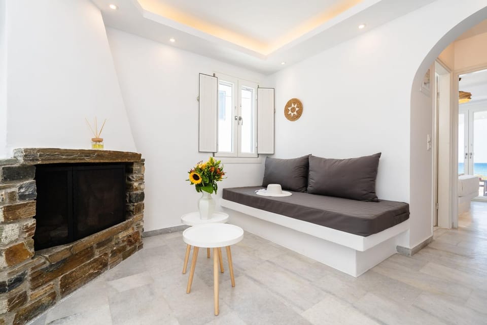 Celestial Seaview Apartments-Thiseas Apartment in Naxos