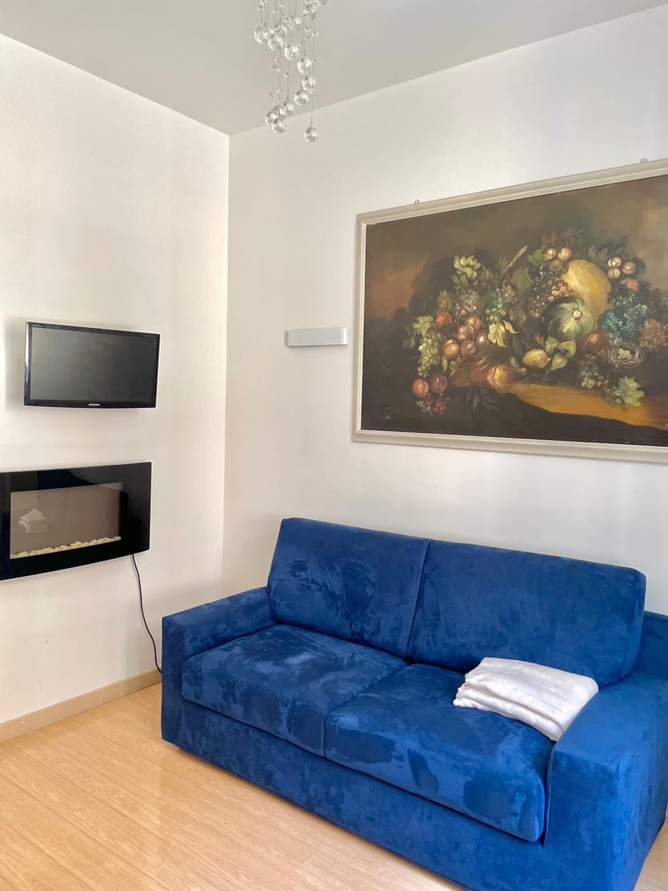 Living room, Seating area, flat iron