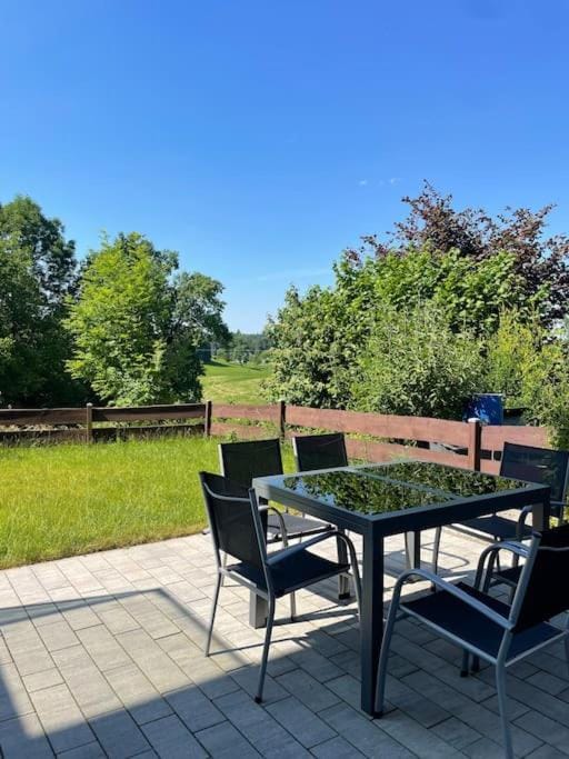 Garden, Balcony/Terrace