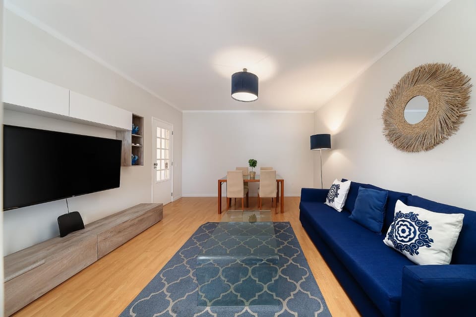 Ocean Whisper Praia da Rocha Pets Welcome Apartment in Portimao