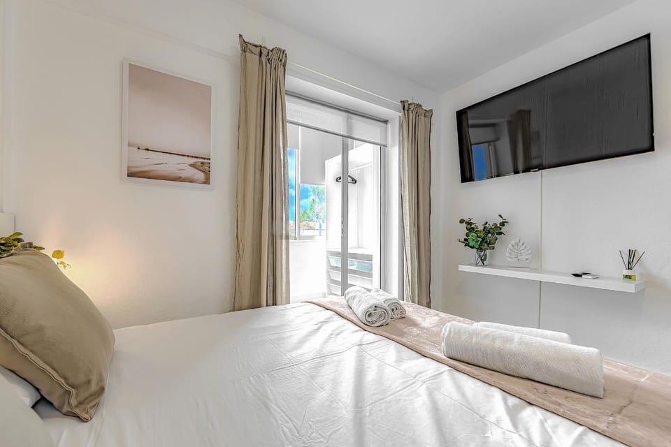 TV and multimedia, Balcony/Terrace, Bedroom, towels