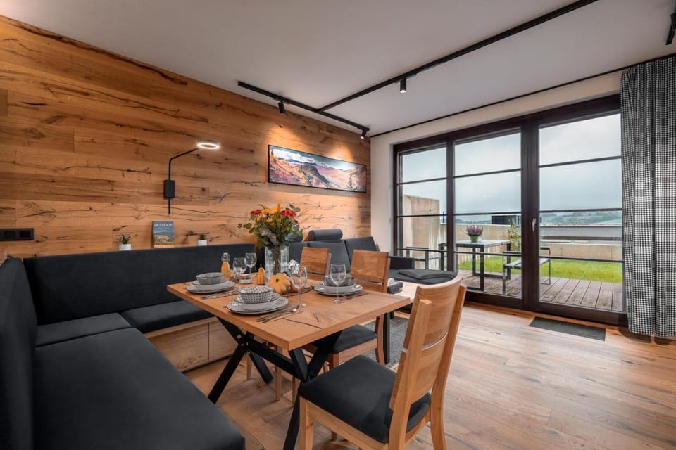 Balcony/Terrace, Living room, Seating area