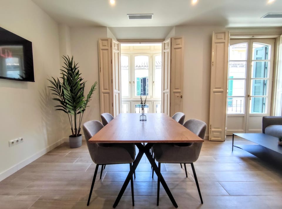 EDIFICIO DUQUE Apartment in Malaga