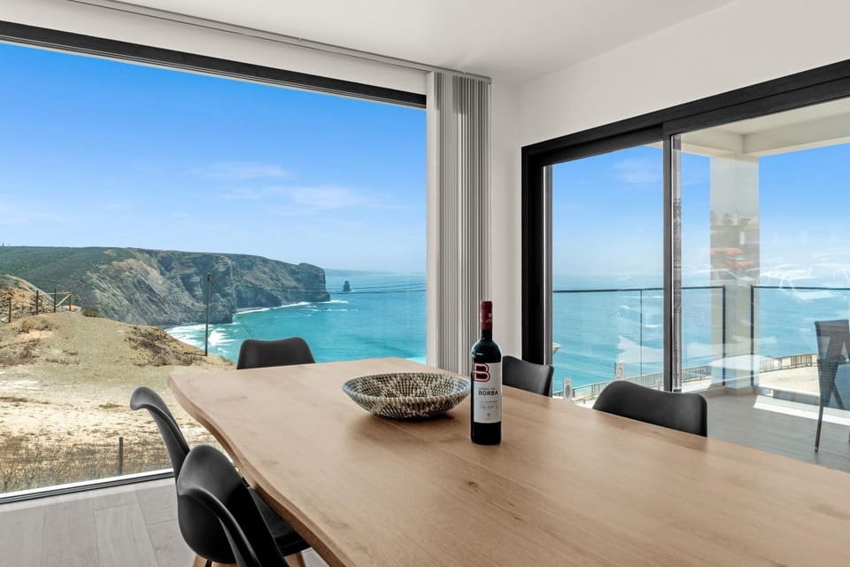 Apartamentos praia da Arrifana Apartment in Faro District