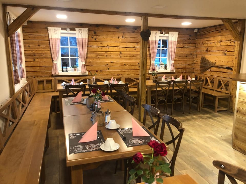 Restaurant/places to eat, Breakfast