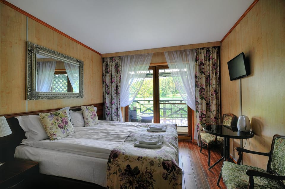 Domki Mazurskie w Ogrodach Złotej Łani Wiartel - Klimatyczne Apartamenty i Pokoje Widokowe Resort in Poland