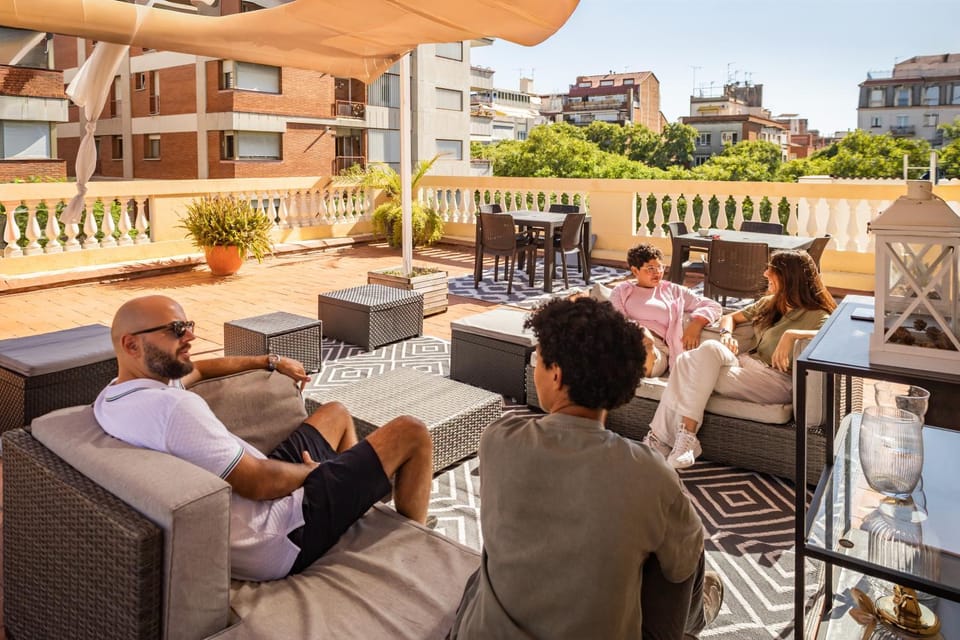 Patio, Balcony/Terrace, Balcony/Terrace, Spa and wellness centre/facilities, City view