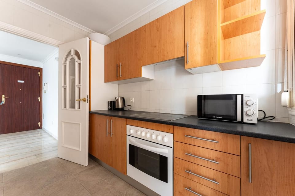 Kitchen or kitchenette, Living room