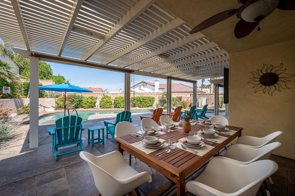 Patio, Balcony/Terrace, Seating area, Dining area