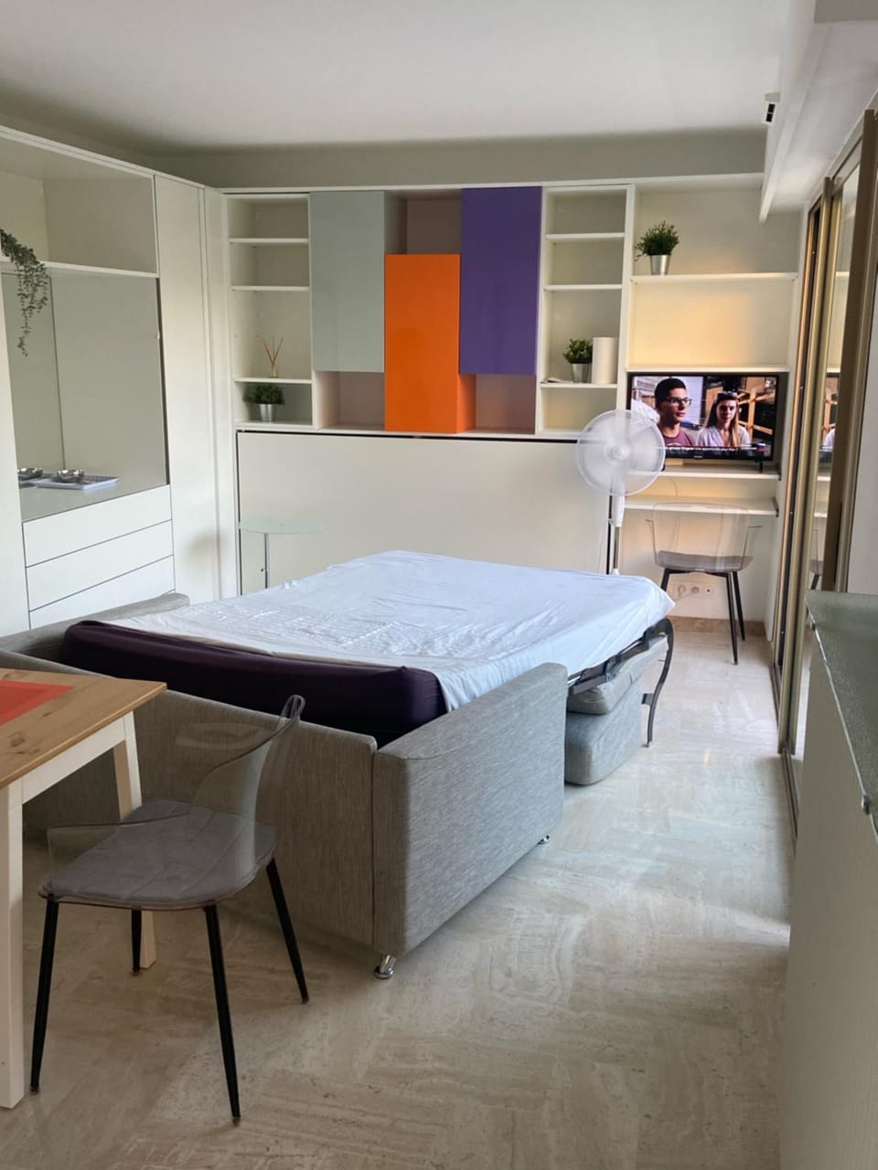 Photo of the whole room