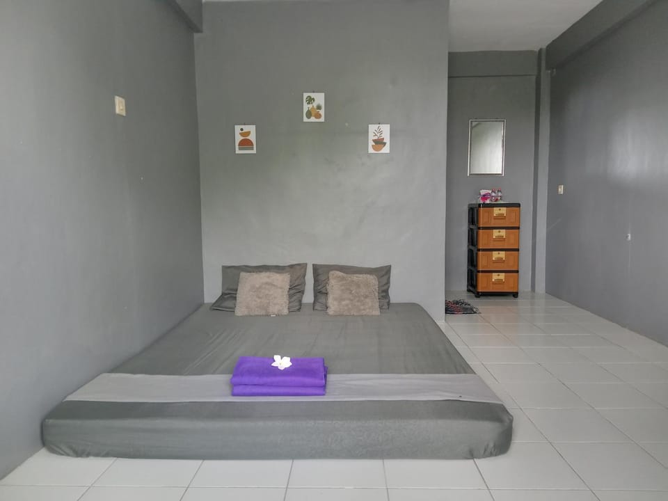 RINA Guest House Pacitan Bed and Breakfast in East Java